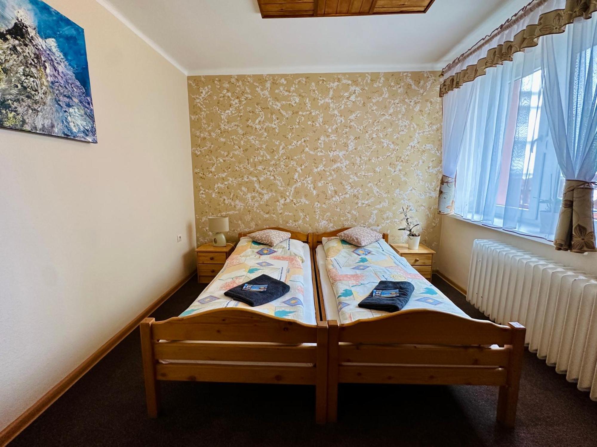 Privat Horec Maly Slavkov Esterno foto