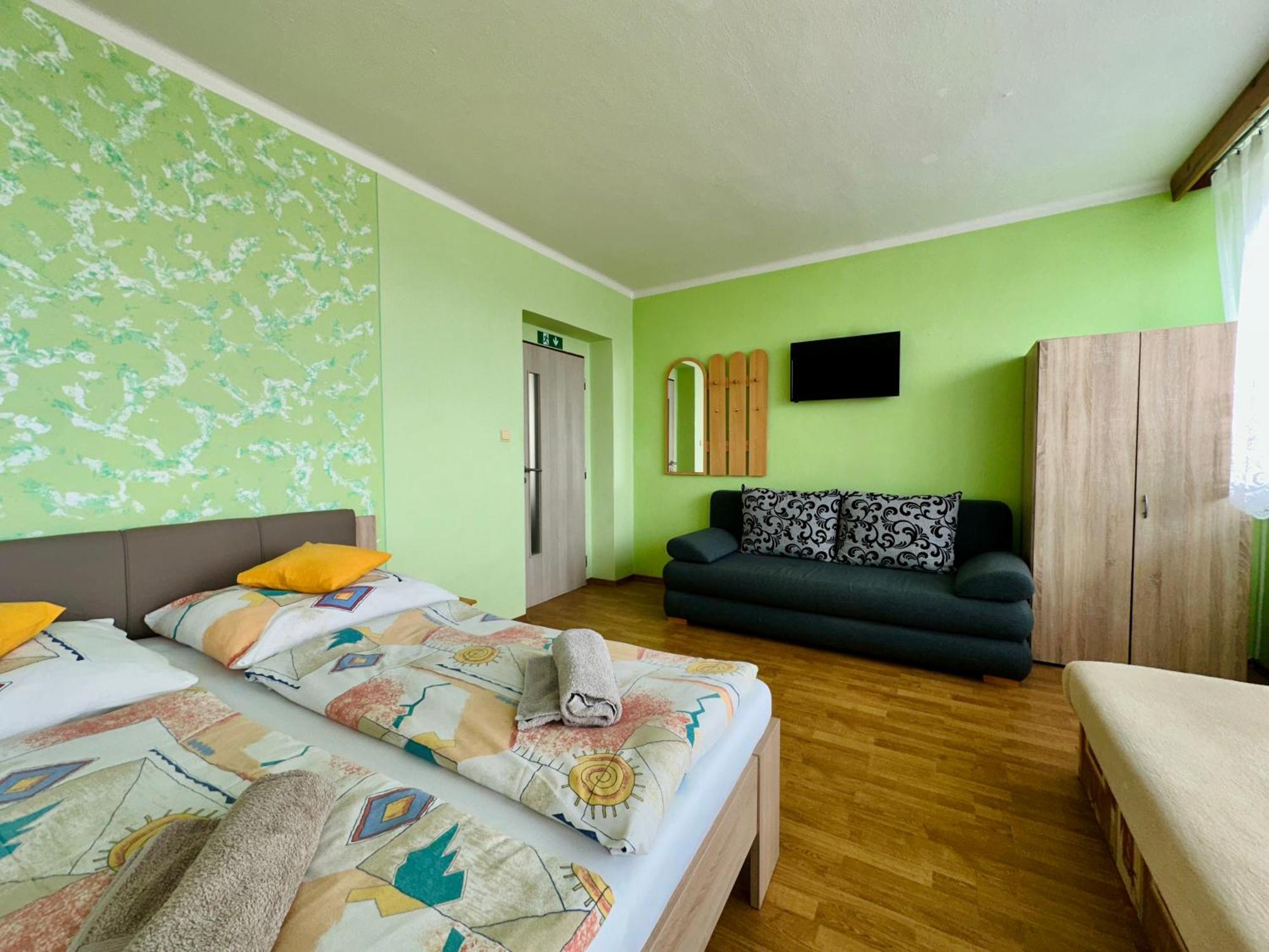 Privat Horec Maly Slavkov Esterno foto